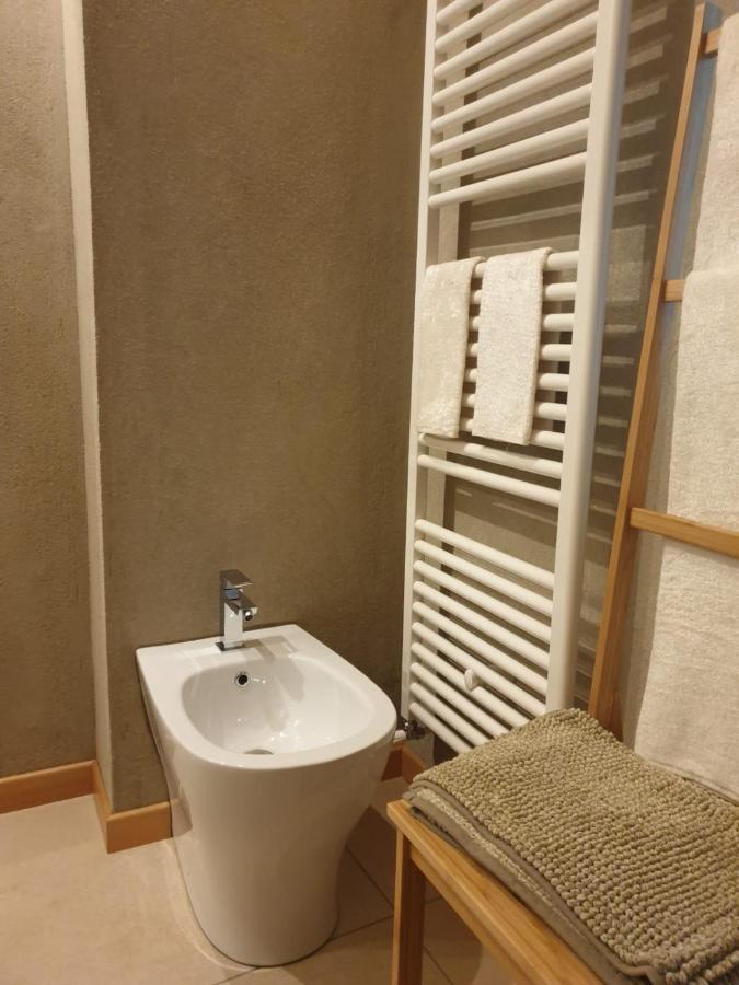 Bed and Breakfast L'Uovo E La Faina Busca Экстерьер фото