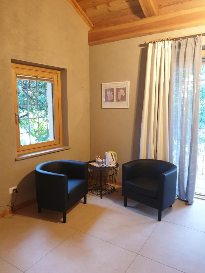 Bed and Breakfast L'Uovo E La Faina Busca Экстерьер фото