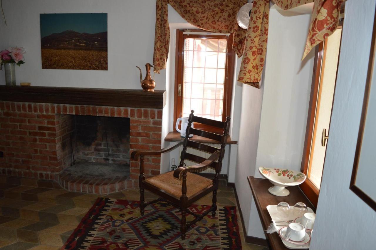 Bed and Breakfast L'Uovo E La Faina Busca Экстерьер фото